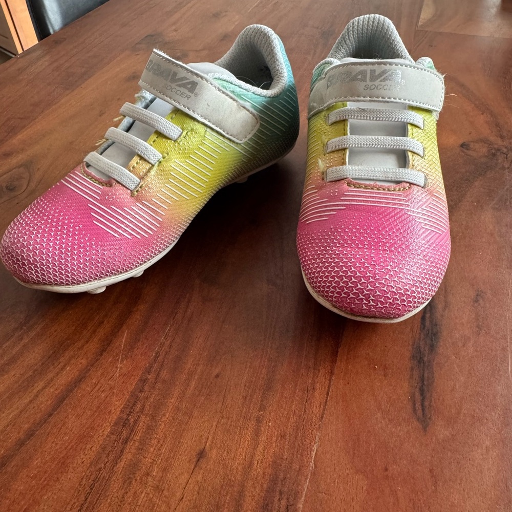 Girls Rainbow Soccer Cleats 10T